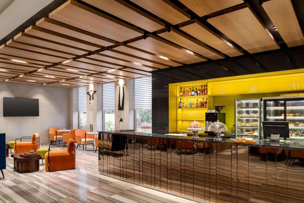 Ramada Encore By Wyndham Indore Nipania Eksteriør bilde